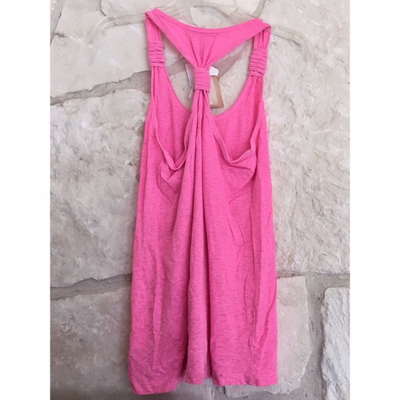 NWT Bubble Gum Pink Workout Tank - Picture 2 of 2