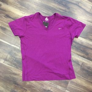 NWT new NIKE woman's purple v-neck tee