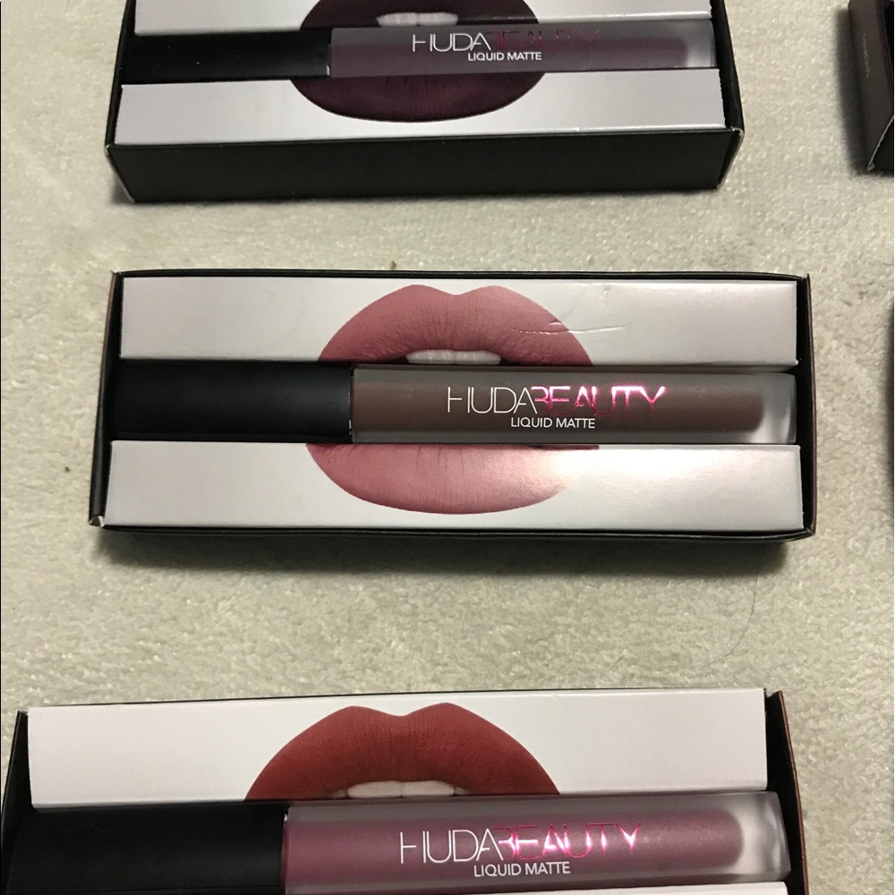 Huda Beauty liquid Matte lipsticks
