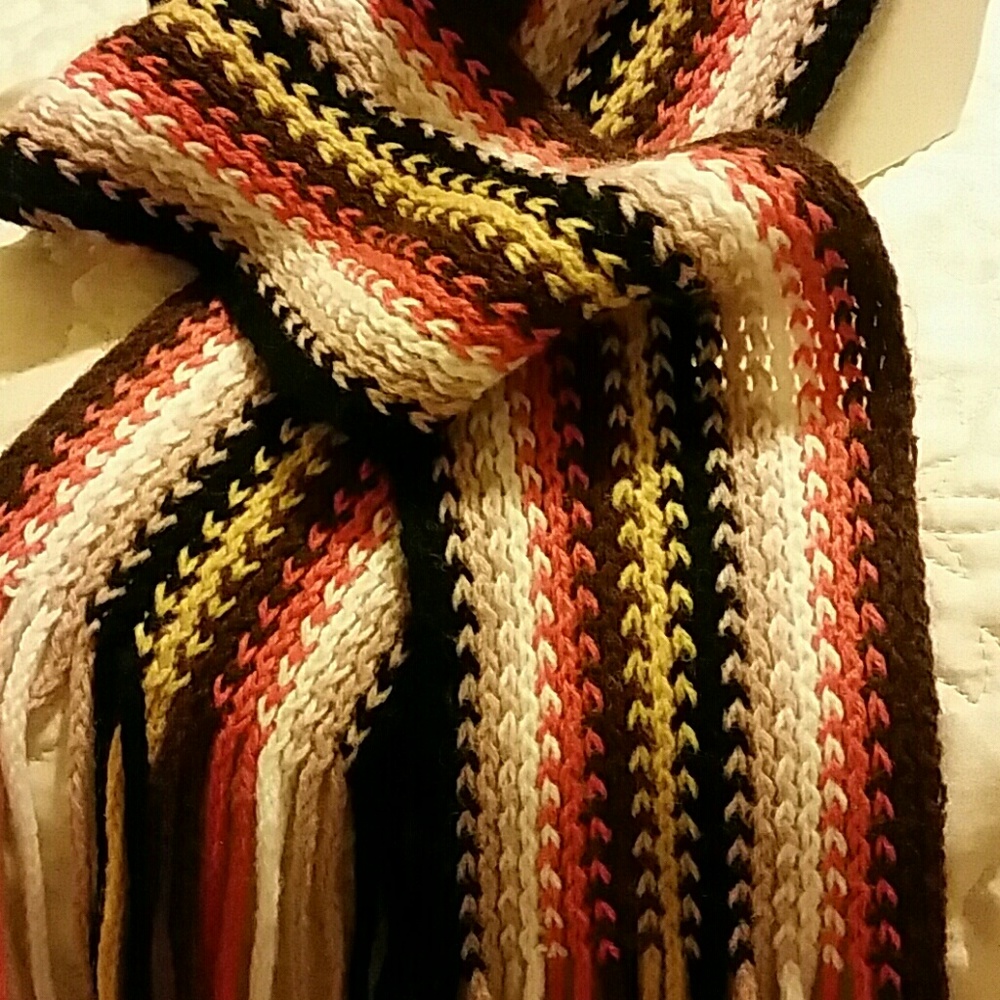Scarf - Picture 2 of 2
