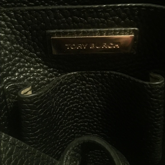 Tory Burch Perry Tote - on hold - Picture 6 of 8