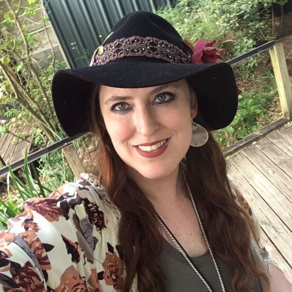 Meet your Posher, Rebecca