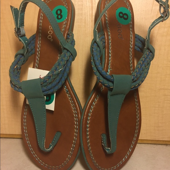 NWT Bamboo Sandals - Picture 2 of 3