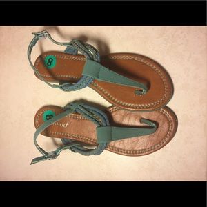 NWT Bamboo Sandals