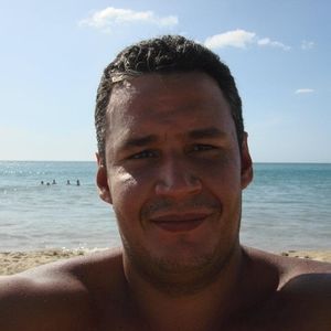 Meet your Posher, Eduardo alfonzo