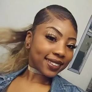 Meet your Posher, Ling