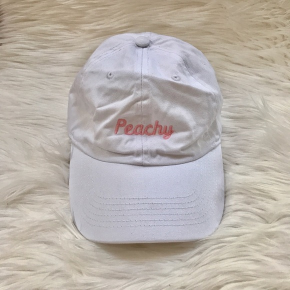 Brandy Melville Accessories - new without tags white brandy peachy cap
