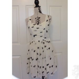 White and black heart pattern dress