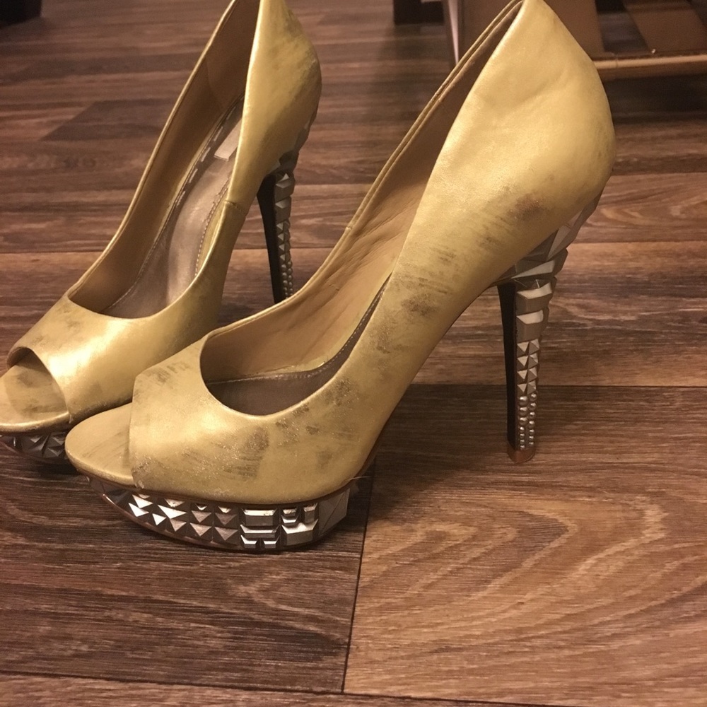 Rachel Roy architectural heels