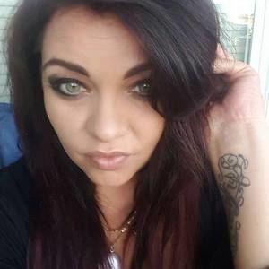 Meet your Posher, Lena