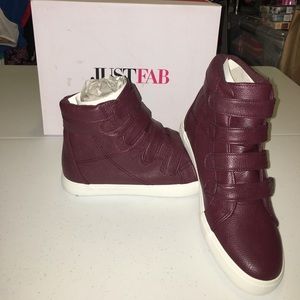 Just Fab sneakers