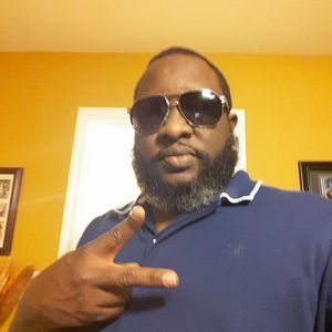 Meet your Posher, Ray