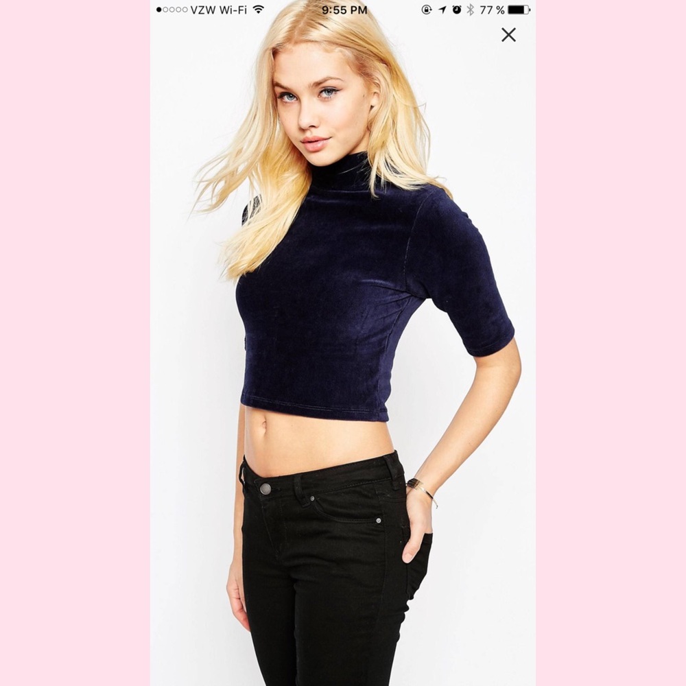ASOS Velvet Ribbed Crop Top 🍑