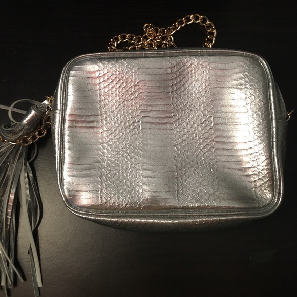 Victoria's Secret purse. - Picture 2 of 3