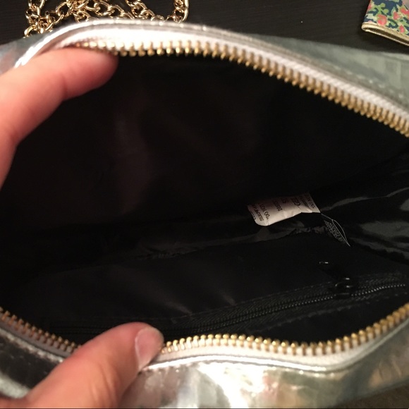 Victoria's Secret purse. - Picture 3 of 3