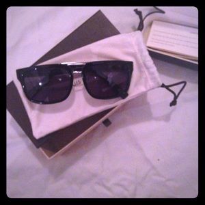Louis Vuitton Suspicion Z0554w 93L