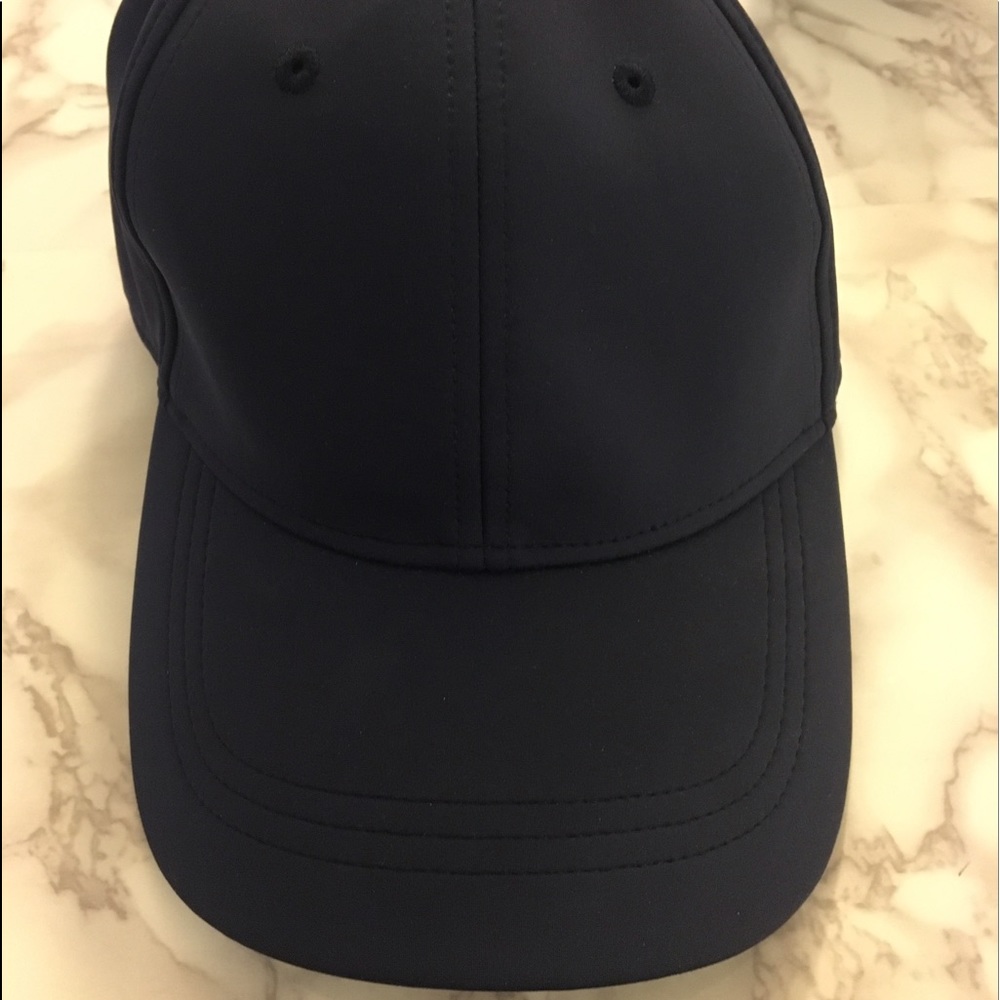 2016 SeaWheeze lululemon hat. New, never worn