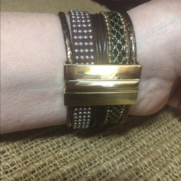 BoHo Brown Bracelet - Picture 4 of 4