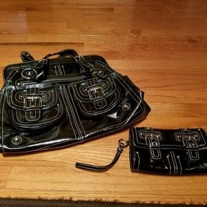 purse and wristlet