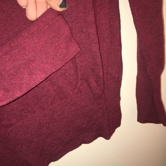 Mossimo Sweater - Picture 3 of 4