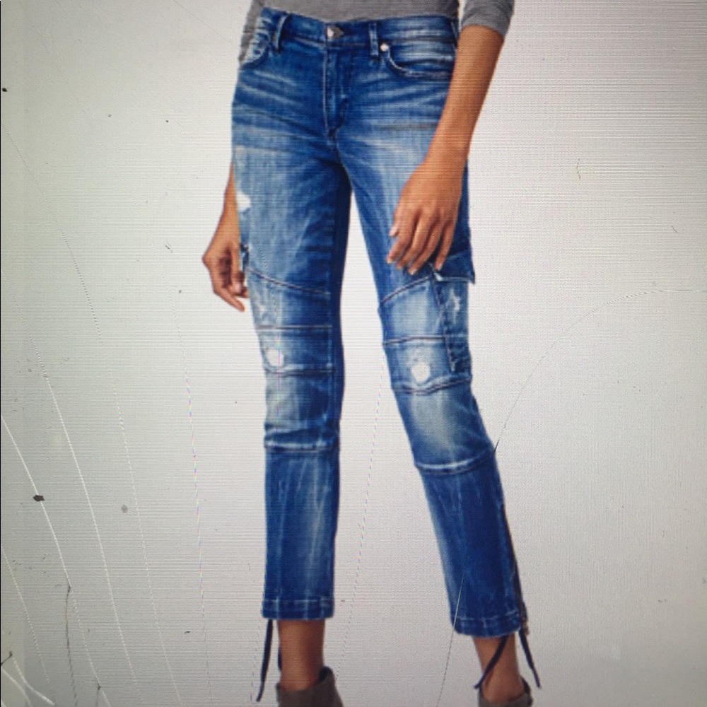 NWT true religion Halle distressed jeans