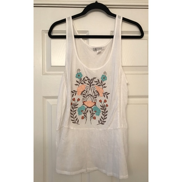 Element Embroidered Tank - Picture 1 of 3