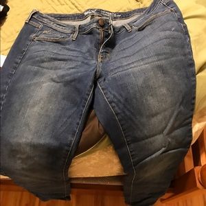 Low Rise Skinny Jeans 18L