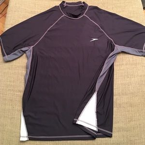 L Men's Speedo Shirt Workout Rashguard