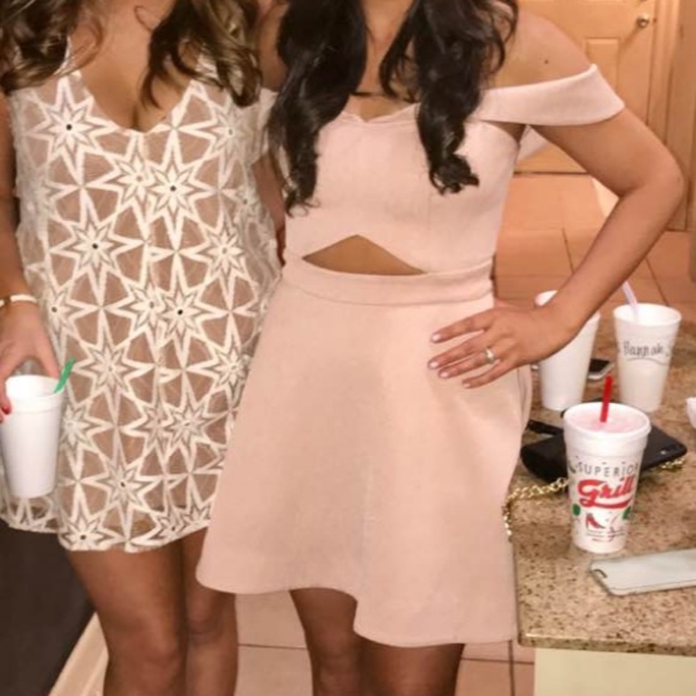 Keepsake pale pink cocktail dress worn once