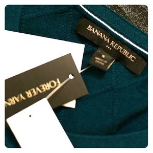 NWT Banana Republic Lightweight Cardigan