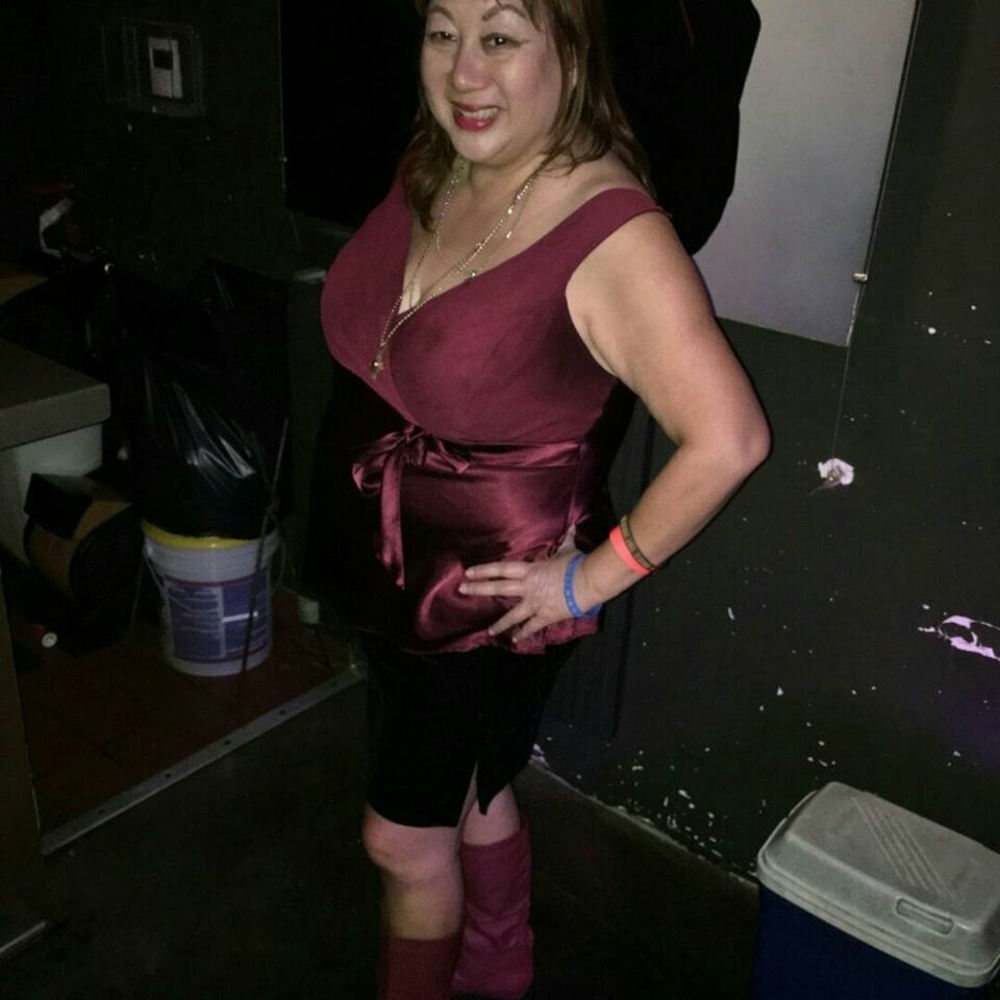 Meet your Posher, Fifi