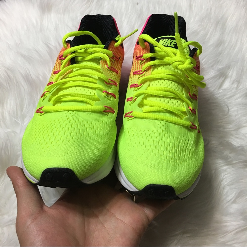 👇🏼PRICE DROP👇🏼 Nike Air Zoom Pegasus 33 OC - Picture 4 of 8