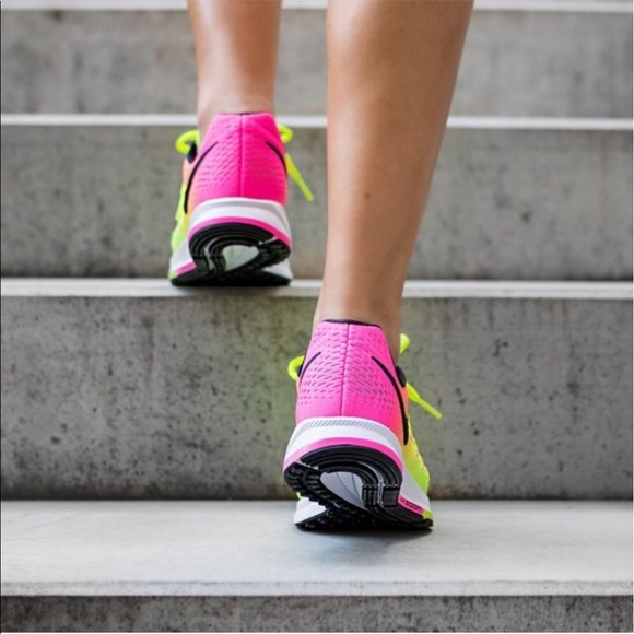 👇🏼PRICE DROP👇🏼 Nike Air Zoom Pegasus 33 OC - Picture 7 of 8