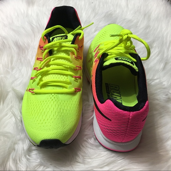 👇🏼PRICE DROP👇🏼 Nike Air Zoom Pegasus 33 OC - Picture 3 of 8