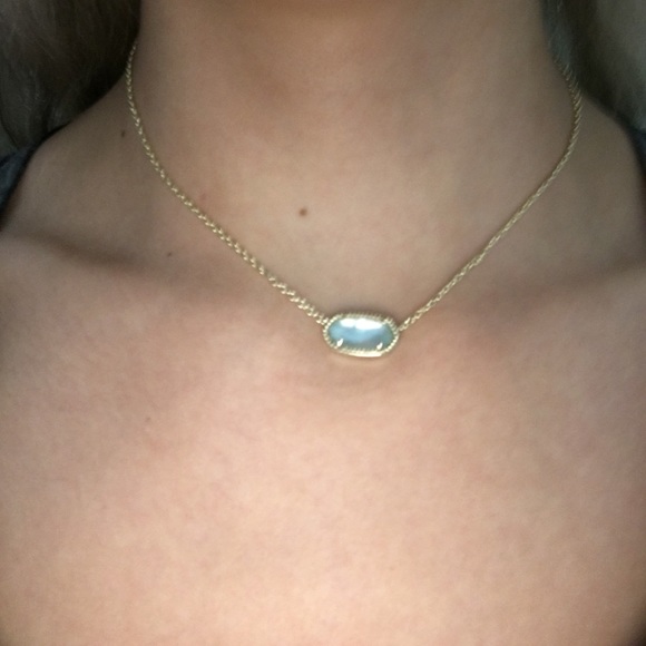 βSOLDβ Kendra Scott Elisa Necklace - Picture 5 of 7