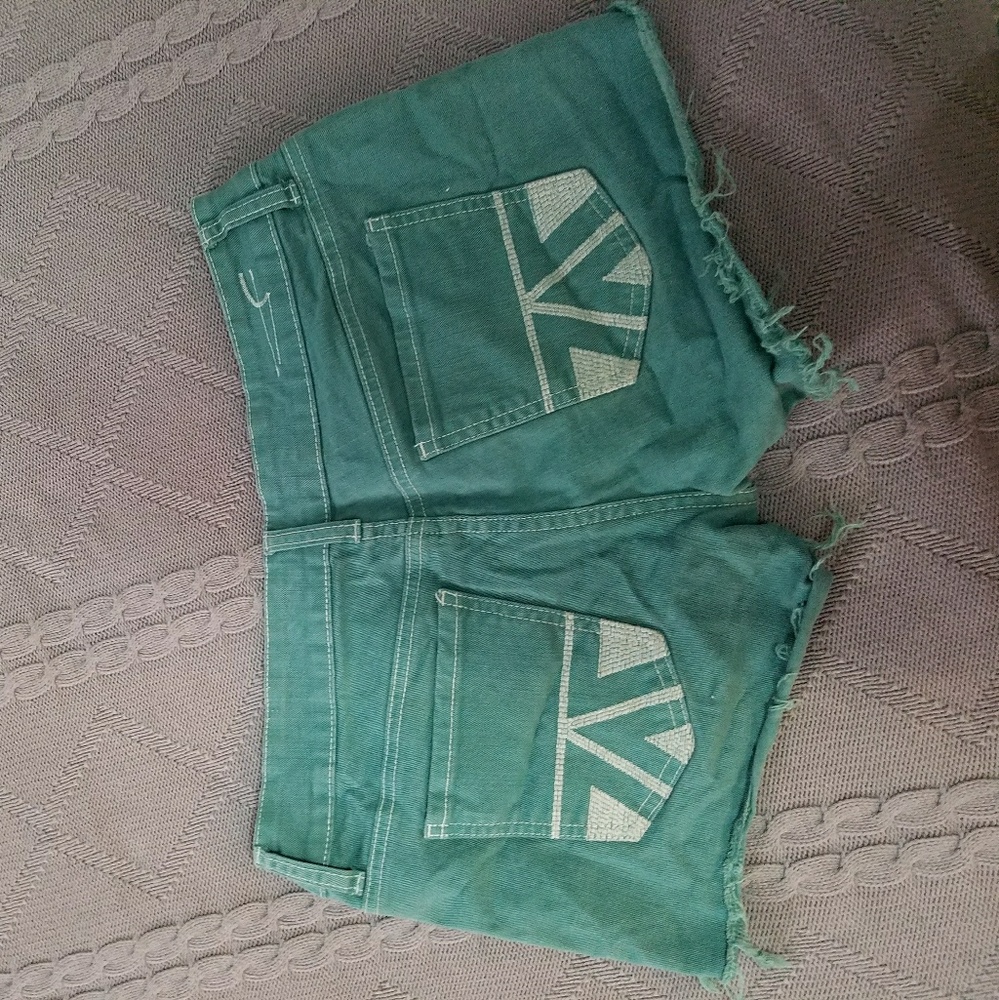 Super cute AEO shorts!