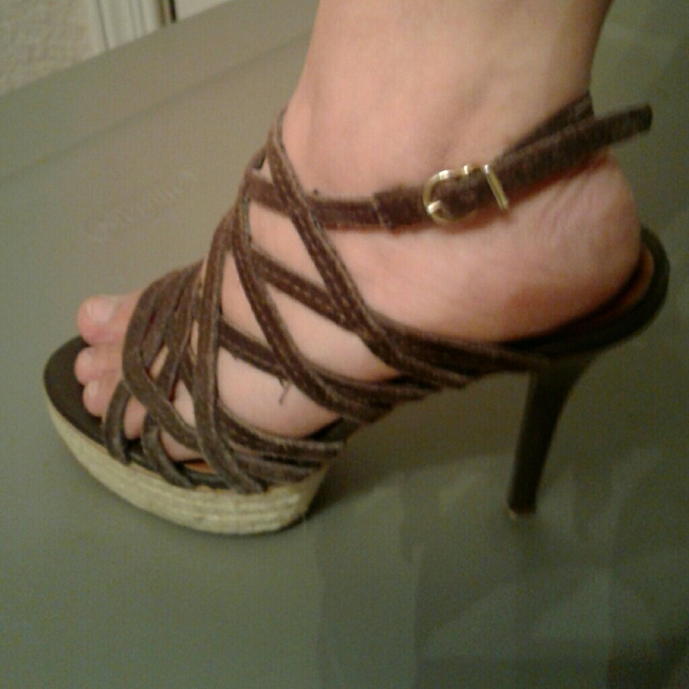 Heels - image 2