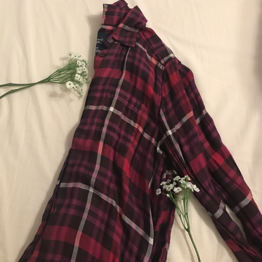 American Eagle Flannel Top
