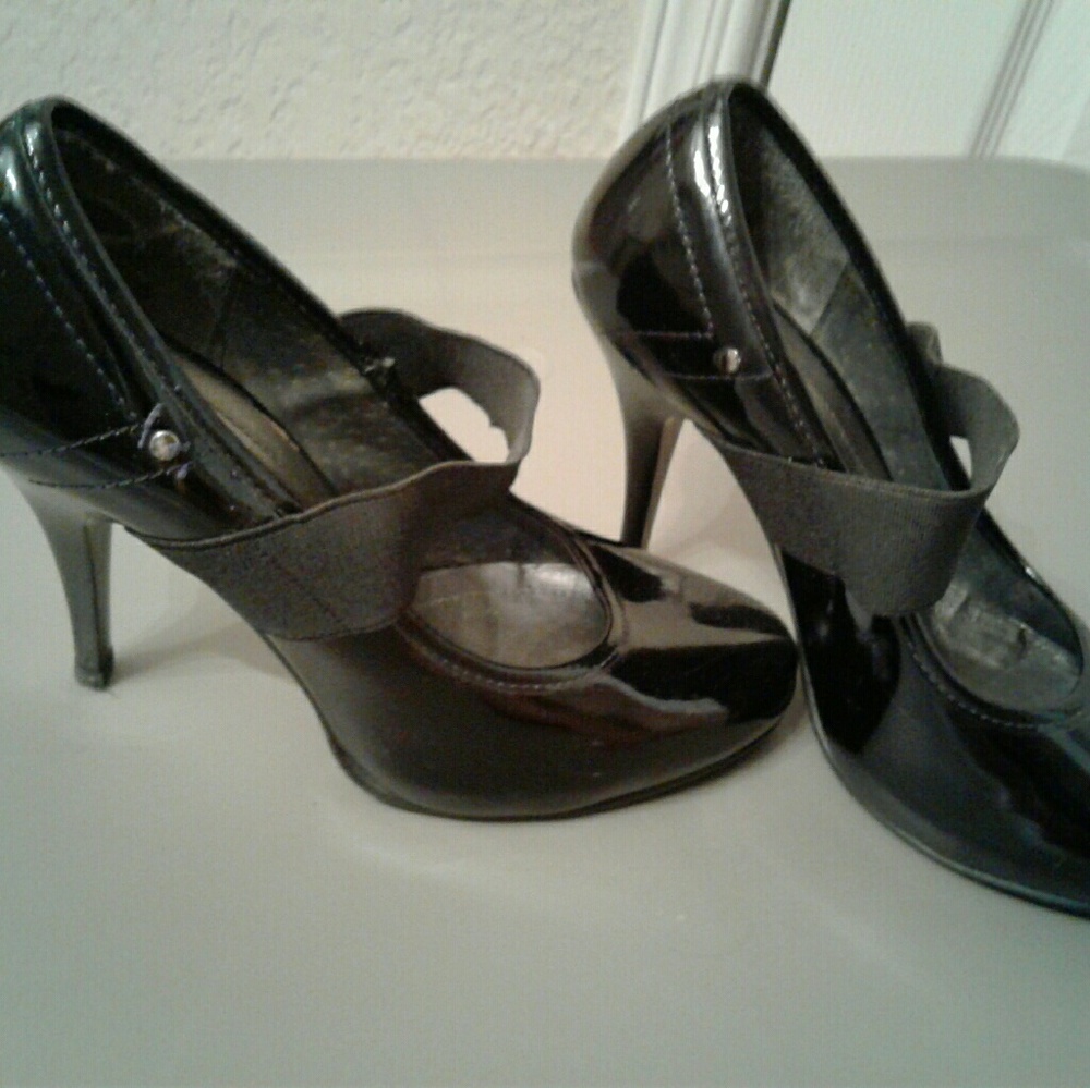 Black heels