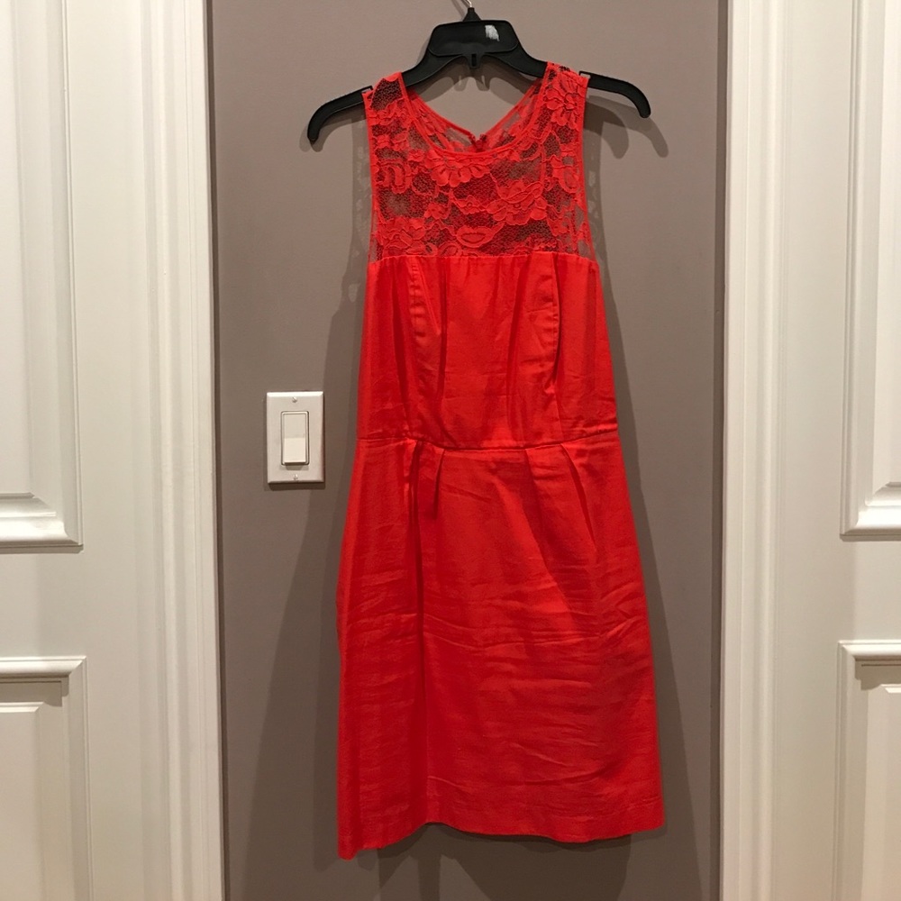 Red BB Dakota lace dress