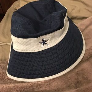 Men's cowboys bucket hat with a Twill autograph