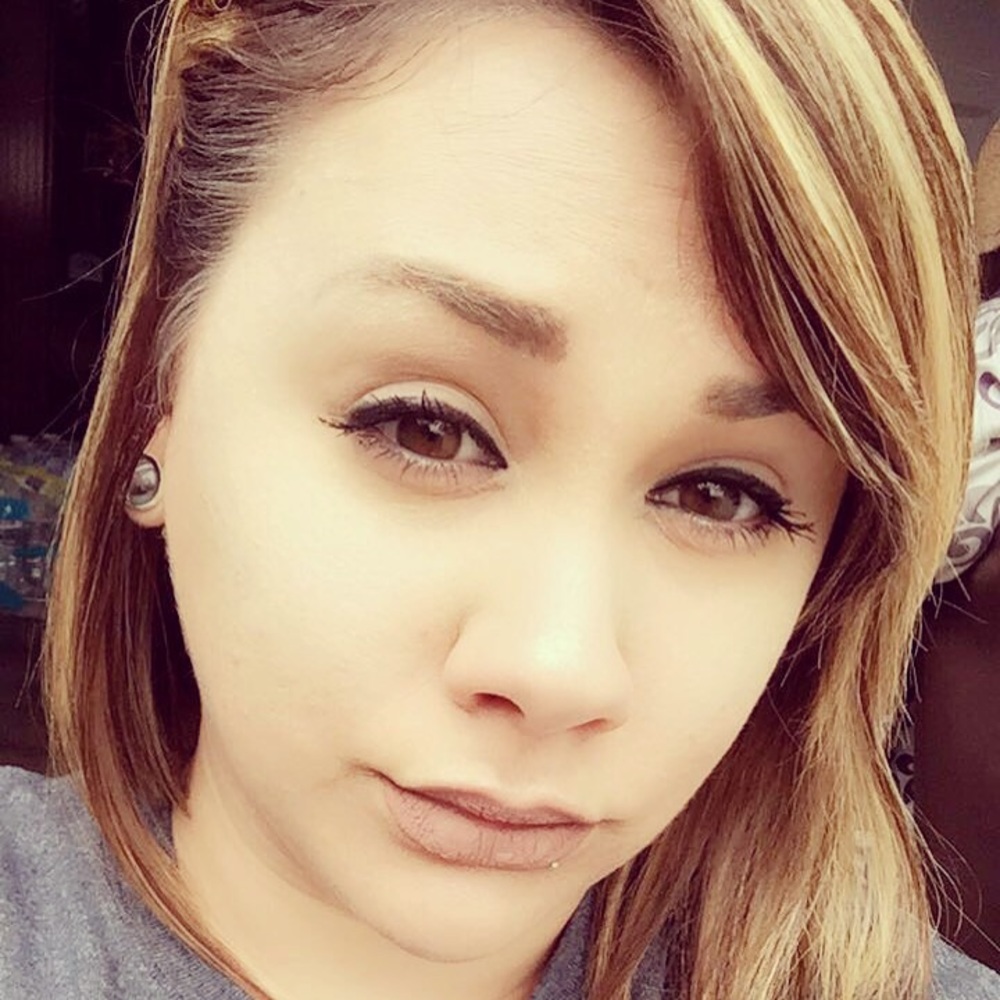 Meet your Posher, Kelsie