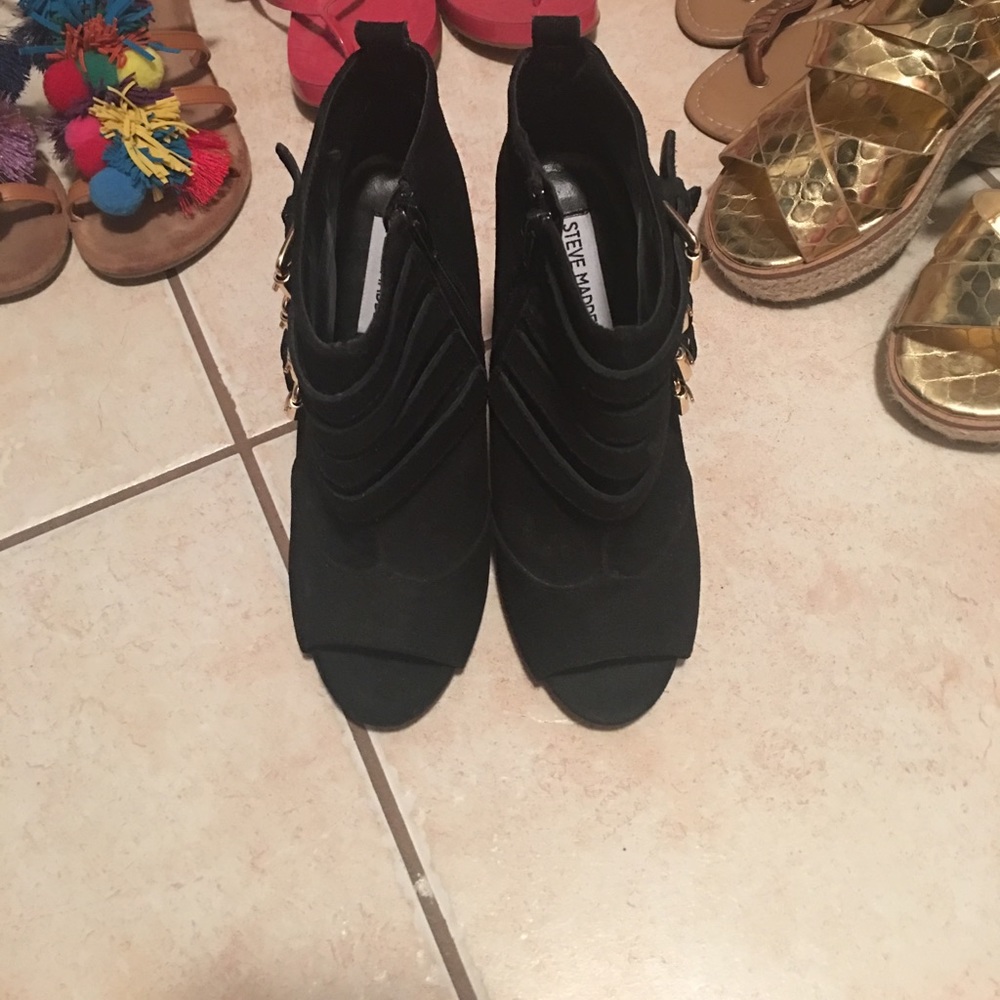 Steve madden booties !