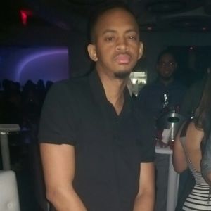 Meet your Posher, Dennis