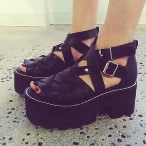 Jeffrey Campbell cake Platform