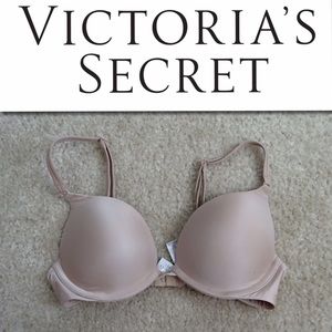 Victoria's Secret Nude Push Up Bra