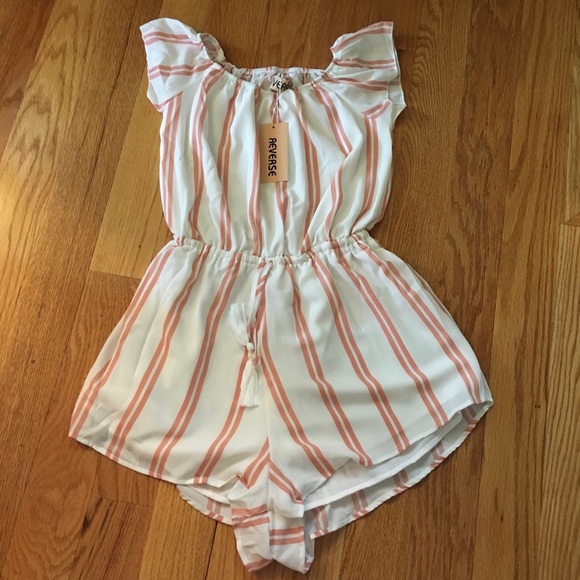 Reverse Pants - FLASH SALE Flutter Sleeve Off-Shoulder Romper