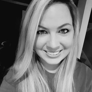 Meet your Posher, Tonya