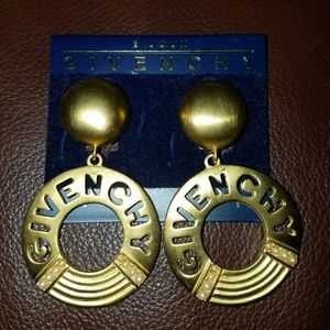 Bijoux Givenchy Gold Drop Clip Earrings