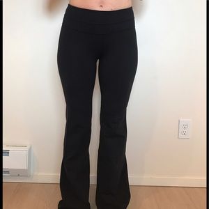 Lululrmon all black groove pants